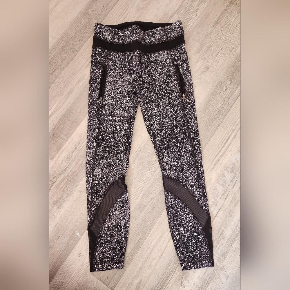 Lululemon Inspire Tight II Leggings Black Splatter Size 4